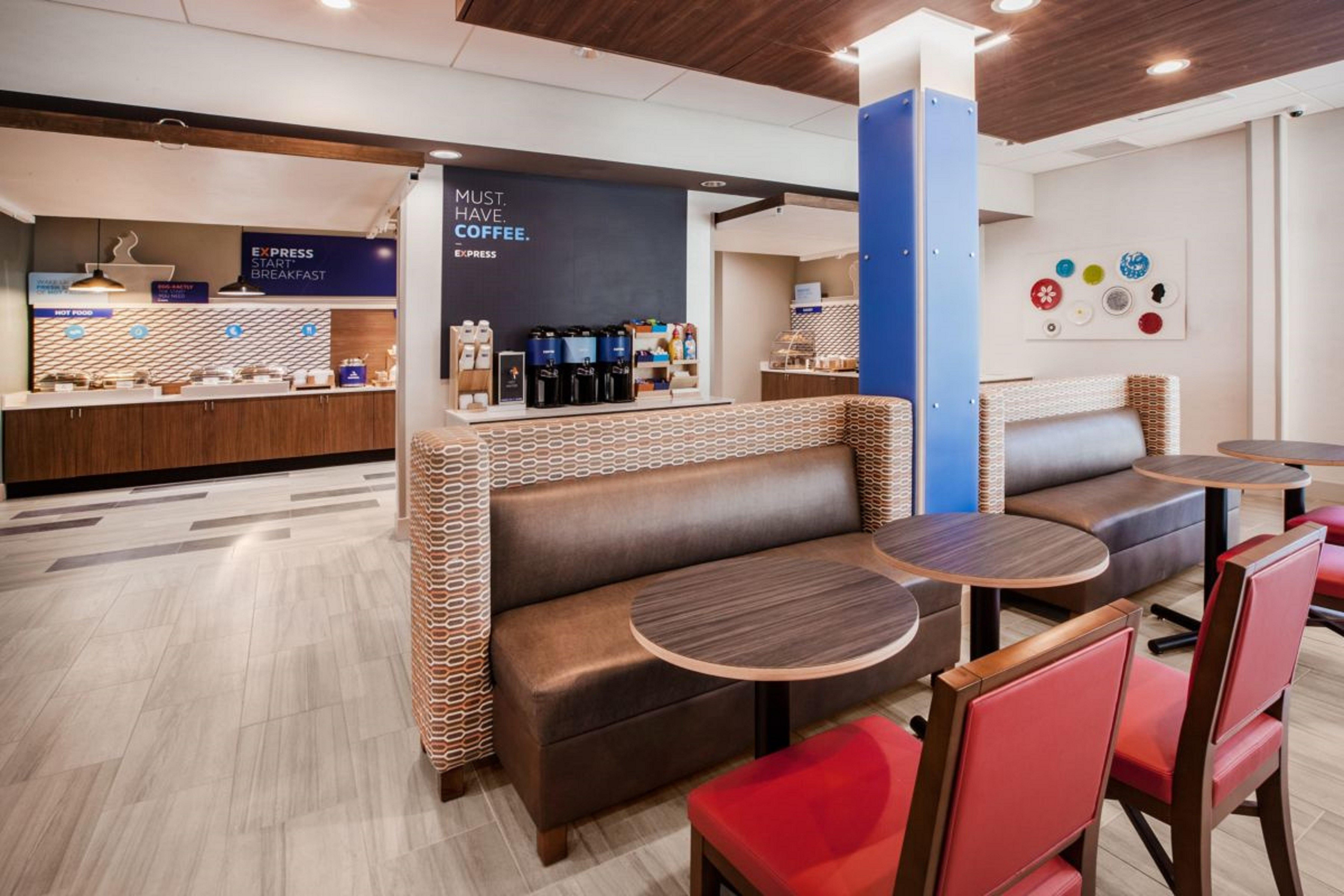 Holiday Inn Express & Suites - Detroit North - Roseville By Ihg Luaran gambar